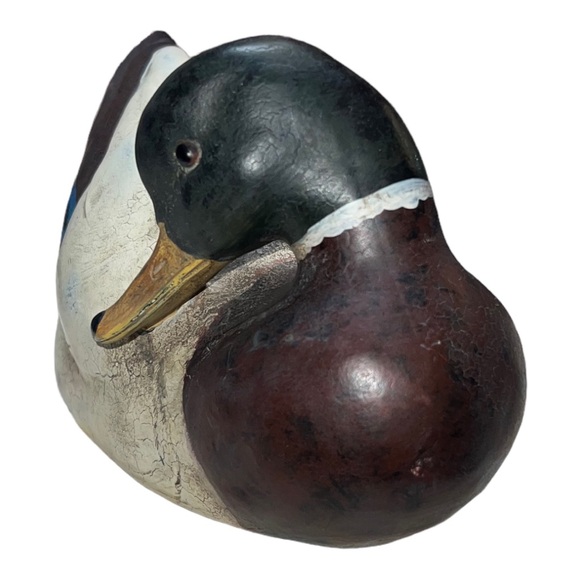 Crestview Home Accents Mallard Statue. Pre-loved with no flaws or damage noted. - Picture 4 of 5